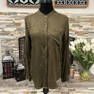 Abercrombie & Fitch Women’s Chinese Collar Long Sleeve Shirt